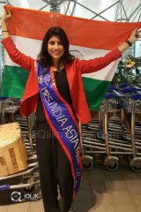 Premkahani Movie Actress Abhimanika Tavi Mrs Universe Finalist Durban Exclusive Photo Gallery